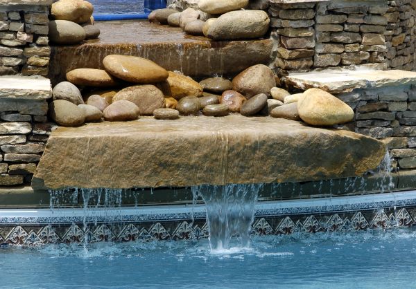 Cost of Pool Hardscaping in Nampa