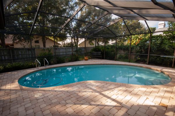 Cost of Pool Area Paving in Nampa